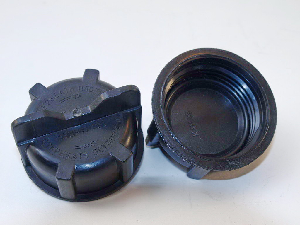 Крышка расшир.бачка в сб. 6520 (пластмассовая)